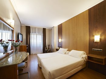 Hotel Zenit Dos Infantas