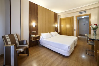 Hotel Zenit Dos Infantas