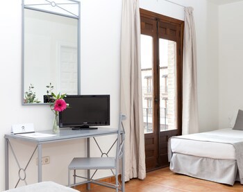 Toledo Imperial (Adults Only)