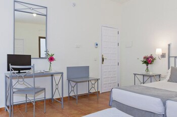 Toledo Imperial (Adults Only)