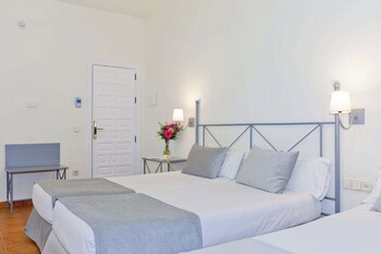 Toledo Imperial (Adults Only)