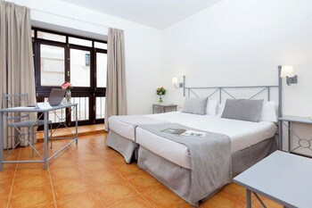 Toledo Imperial (Adults Only)