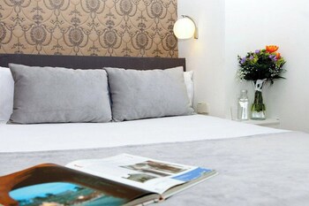 Toledo Imperial (Adults Only)