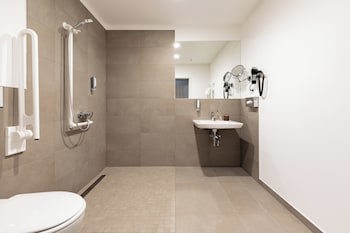 Garner Hotel Berlin - Spandau by IHG fotoğrafı