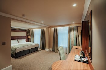 Dunadry Hotel And Gardens