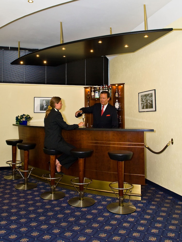 Superior Prasident Hotel(Also Known As Hotel Prasident) galeri fotoğrafı