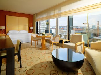 Sheraton Berlin Grand Hotel Esplanade galeri fotoğrafı