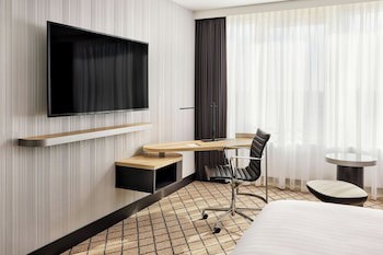 Courtyard by Marriott Hannover Maschsee galeri fotoğrafı