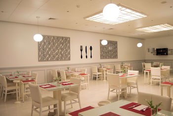 Tryp By Wyndham Montijo Parque Hotel