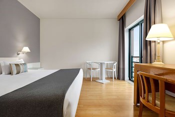 Tryp By Wyndham Montijo Parque Hotel