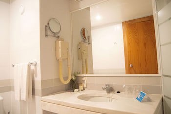 Tryp By Wyndham Montijo Parque Hotel