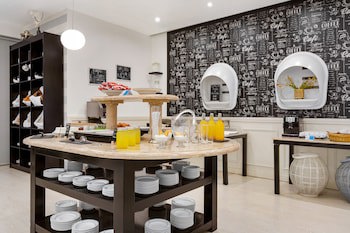 Tryp By Wyndham Montijo Parque Hotel