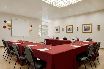 Tryp By Wyndham Montijo Parque Hotel
