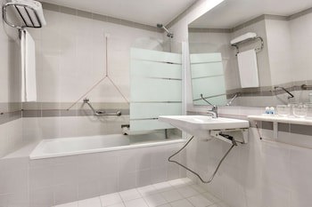 Tryp By Wyndham Montijo Parque Hotel