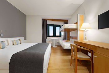 Tryp By Wyndham Montijo Parque Hotel