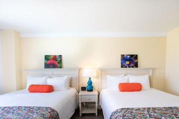 Caravelle Hotel & Casino