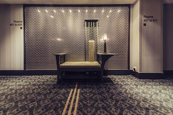 Carlton George Hotel