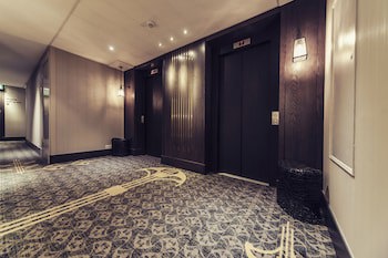 Carlton George Hotel