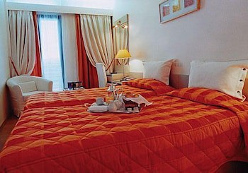 The Park Hotel Piraeus