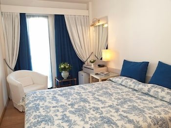 The Park Hotel Piraeus