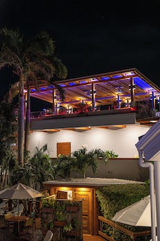 Best Western Plus Belize Biltmore Plaza