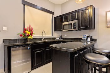 Best Western Plus Belize Biltmore Plaza