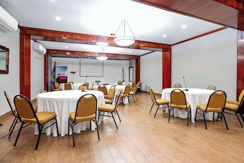Best Western Plus Belize Biltmore Plaza