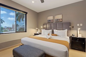 Best Western Plus Belize Biltmore Plaza