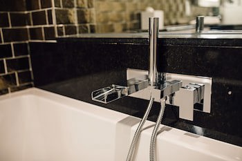 Manor House Hotel & Spa