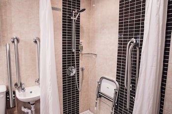 Manor House Hotel & Spa
