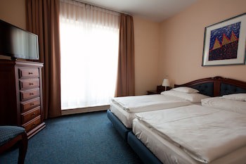 Pannonia Hotel