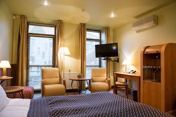 Best Western Santakos Hotel