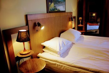 Best Western Santakos Hotel