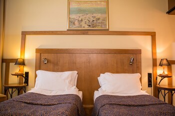Best Western Santakos Hotel