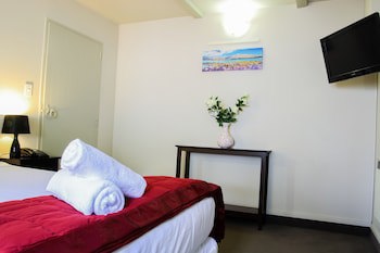 Camelot Motor Lodge