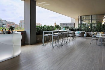 Ac Hotel Diagonal L'illa By Marriott