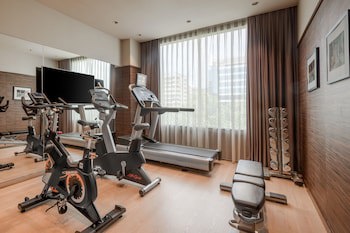 Ac Hotel Diagonal L'illa By Marriott