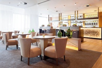 Ac Hotel Diagonal L'illa By Marriott