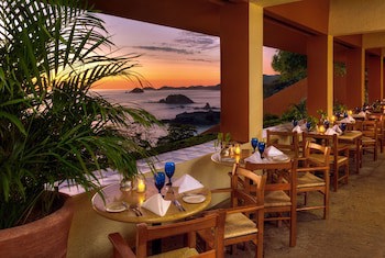Las Brisas Ixtapa