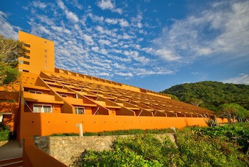 Las Brisas Ixtapa