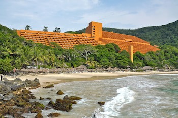 Las Brisas Ixtapa