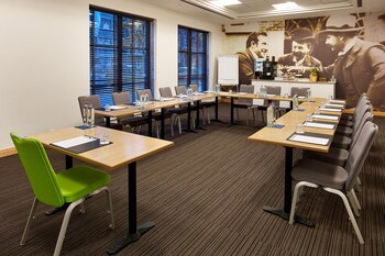 Holiday Inn Express Hasselt, An Ihg Hotel