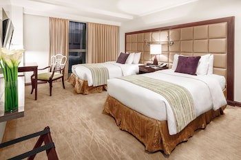 Discovery Suites