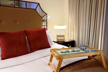 Discovery Suites
