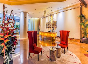 Discovery Suites