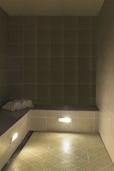 Discovery Suites