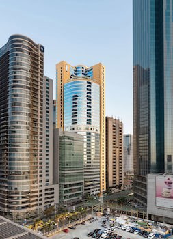 Discovery Suites