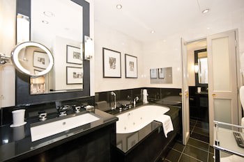 Althoff St. James's Hotel & Club London