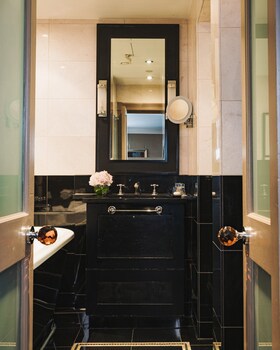 Althoff St. James's Hotel & Club London