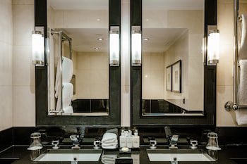 Althoff St. James's Hotel & Club London